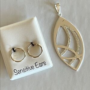 925 Sterling Silver Leaf Pendant and Sensitive Ears Hoop Studs Set - Silver